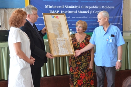 Federația Sindicală „Sănătatea” din Moldova onorează valorile umane din ramura ocrotirii sănătății