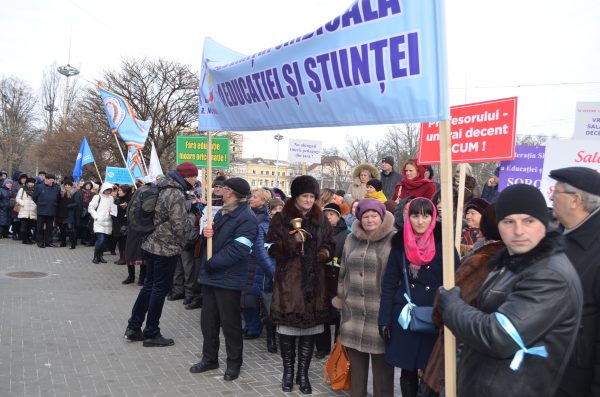 Federația Sindicală „Sănătatea” din Moldova solidară cu Federația Sindicatului Educației și Științei